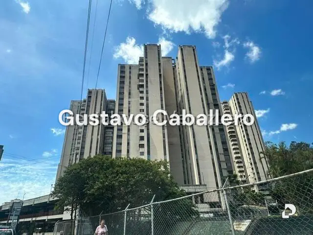 Apartamento en San Antonio de Los Altos, Altos Mirandinos – 1