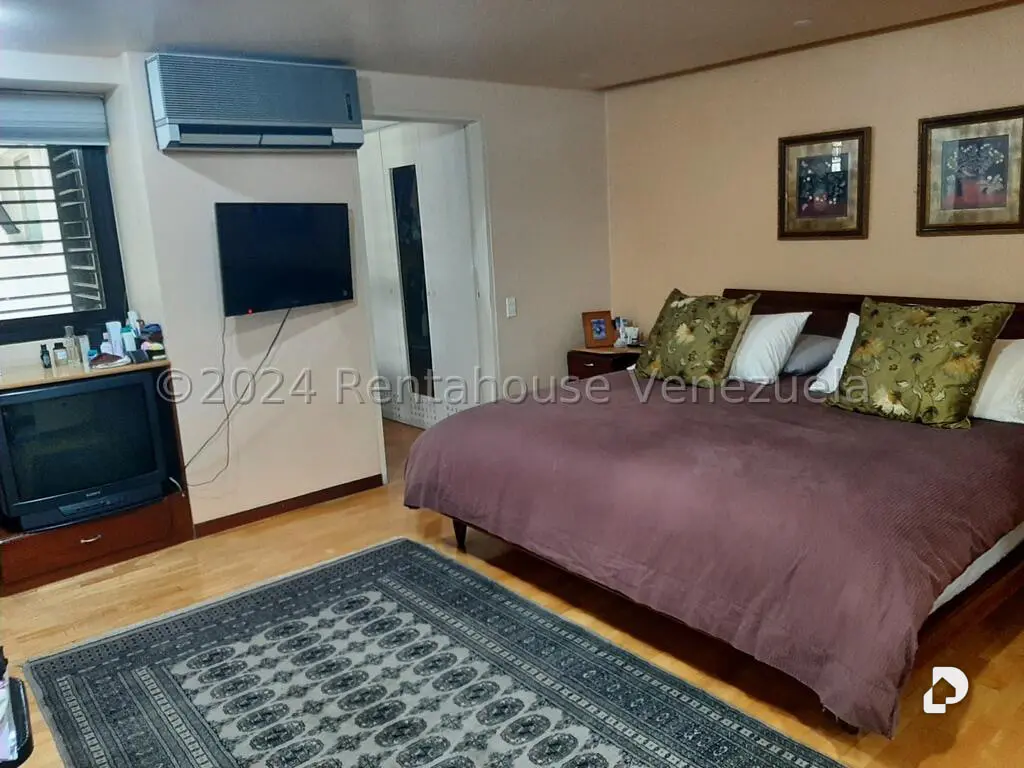 Apartamento en San Bernardino, Caracas – 20