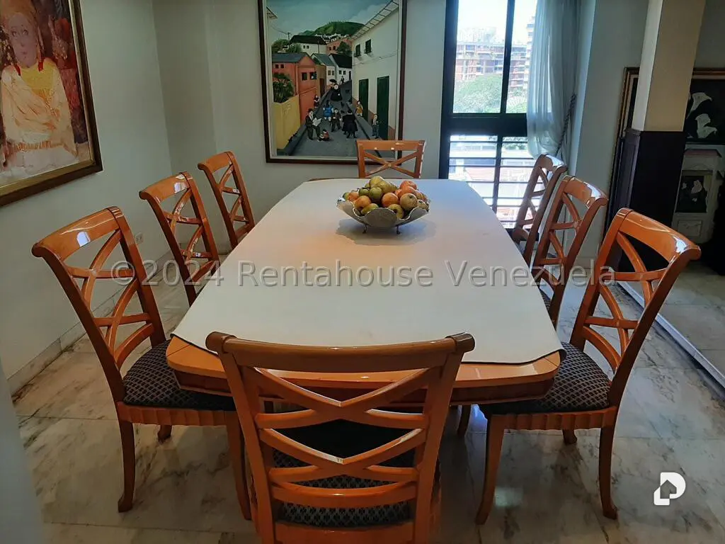 Apartamento en San Bernardino, Caracas – 11