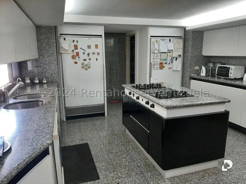 Apartamento en San Bernardino, Caracas – 16