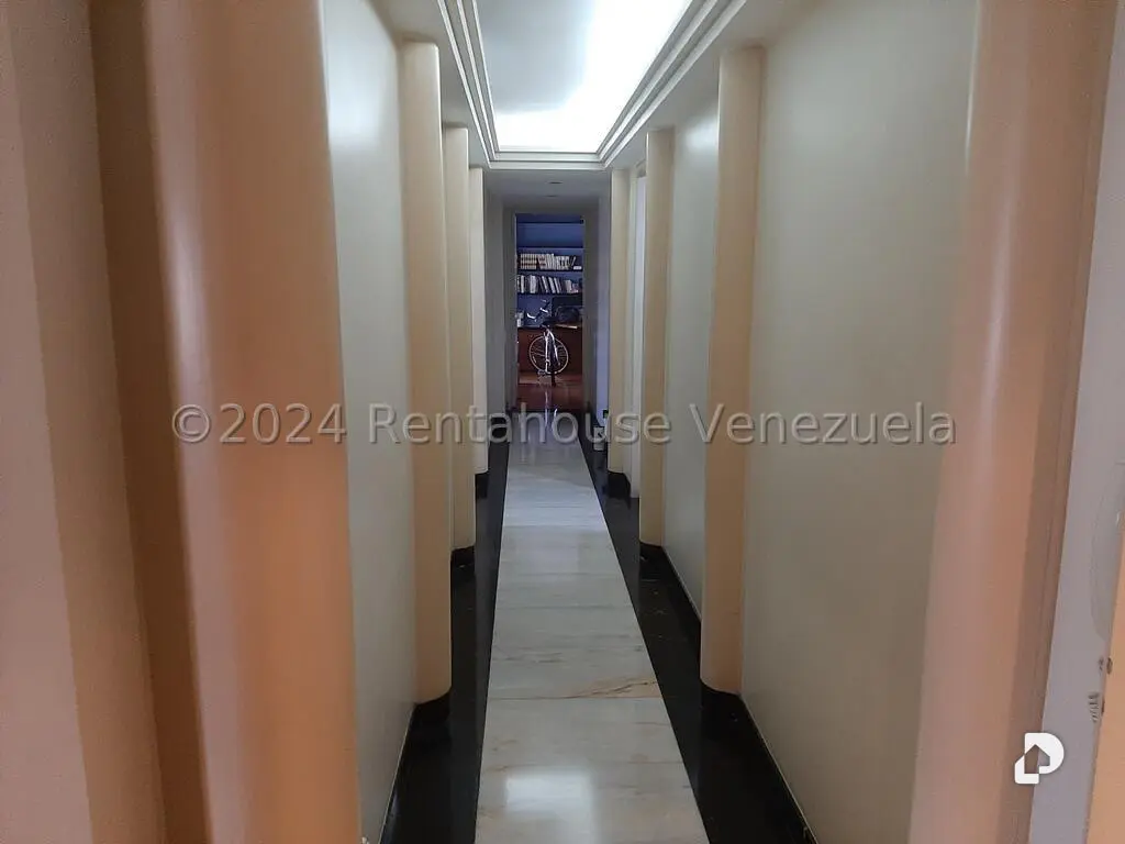 Apartamento en San Bernardino, Caracas – 19