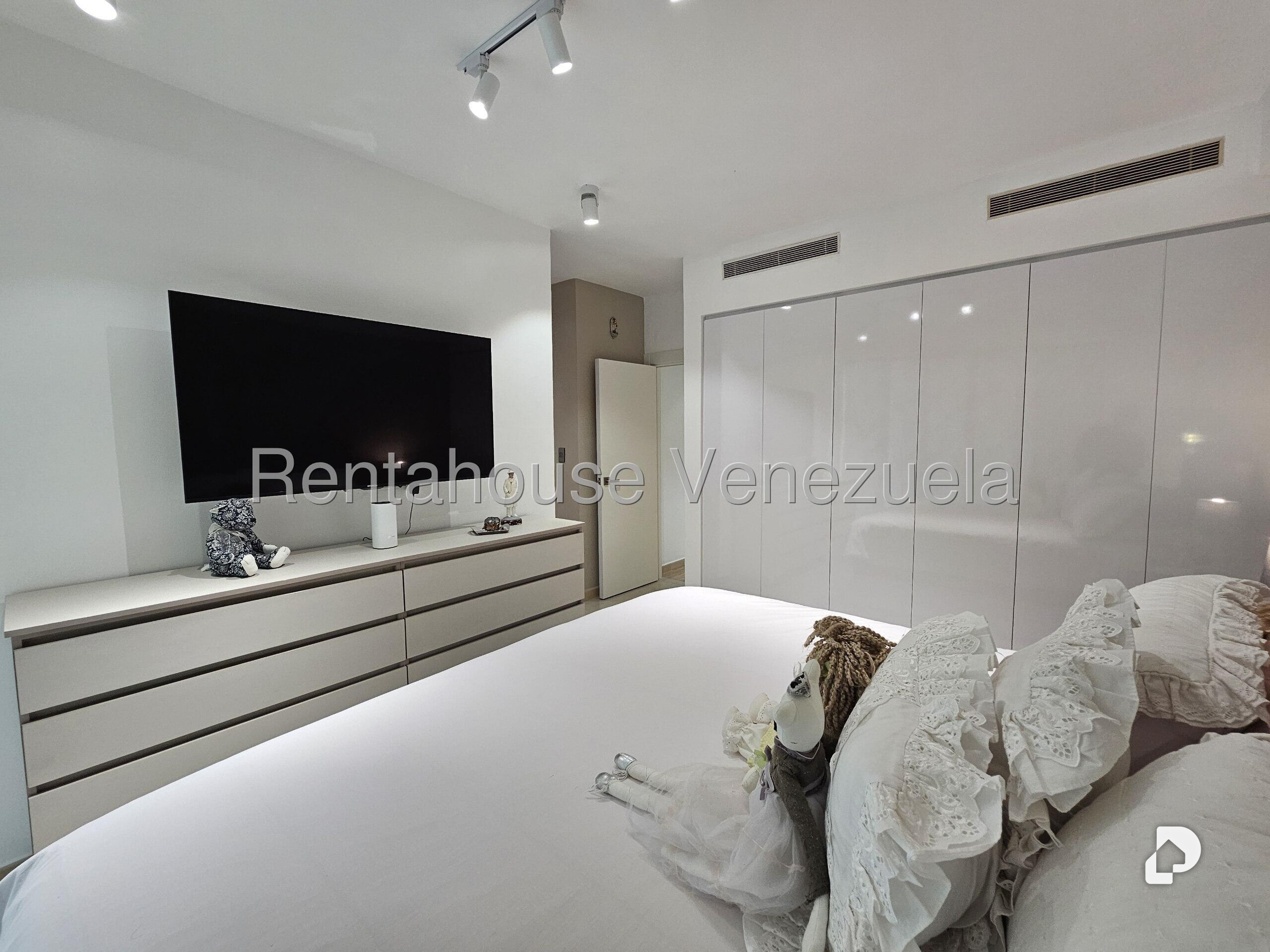 Apartamento en La Lagunita Country Club, Caracas – 25