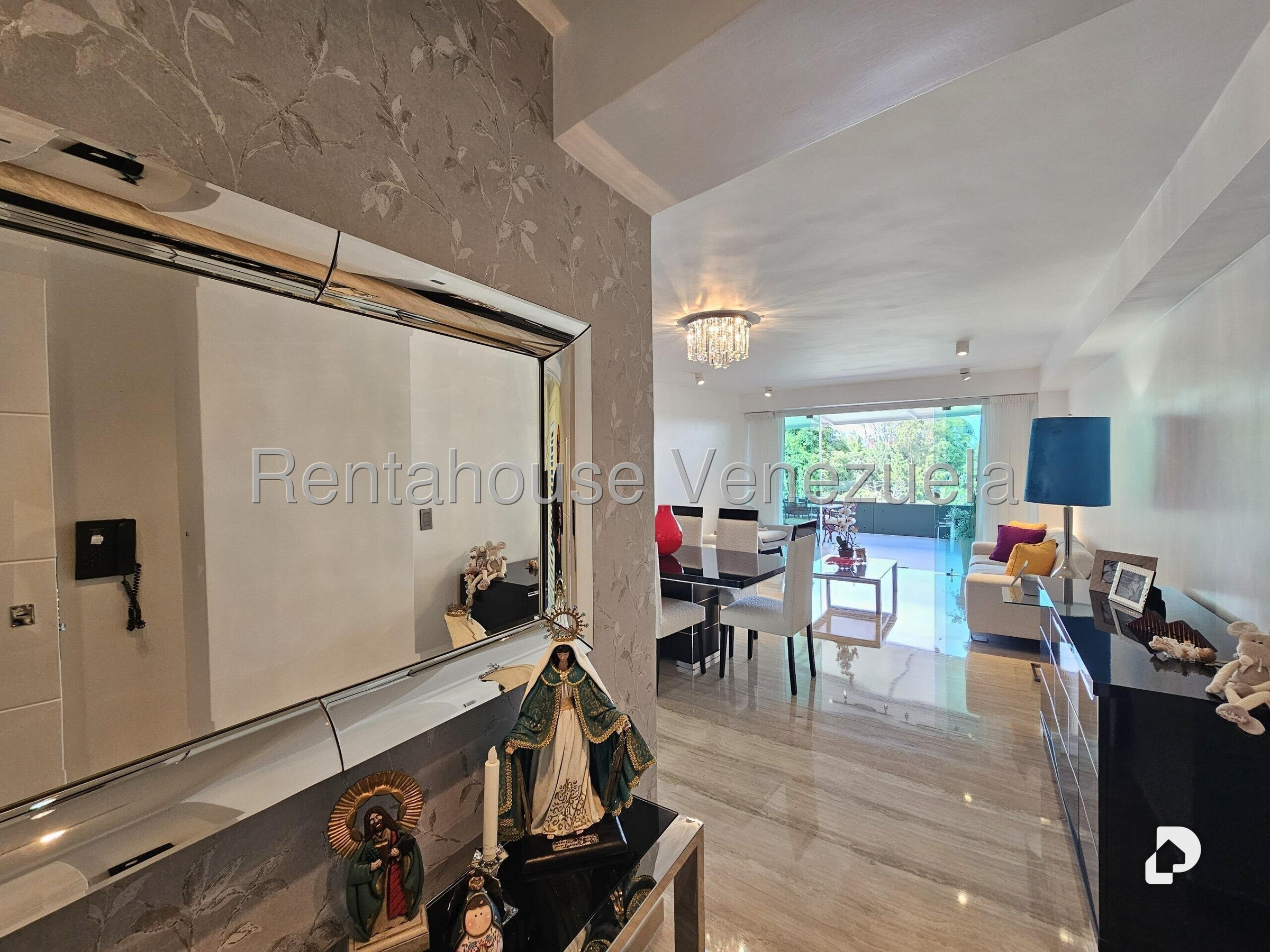 Apartamento en La Lagunita Country Club, Caracas – 1