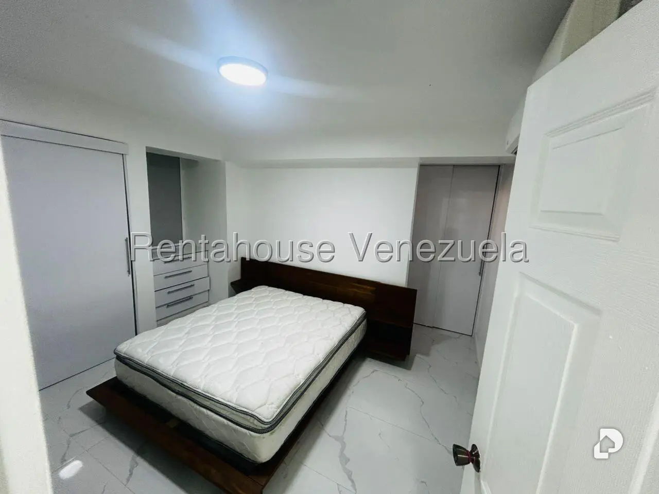 Apartamento en Terrazas del Ávila, Caracas – 13