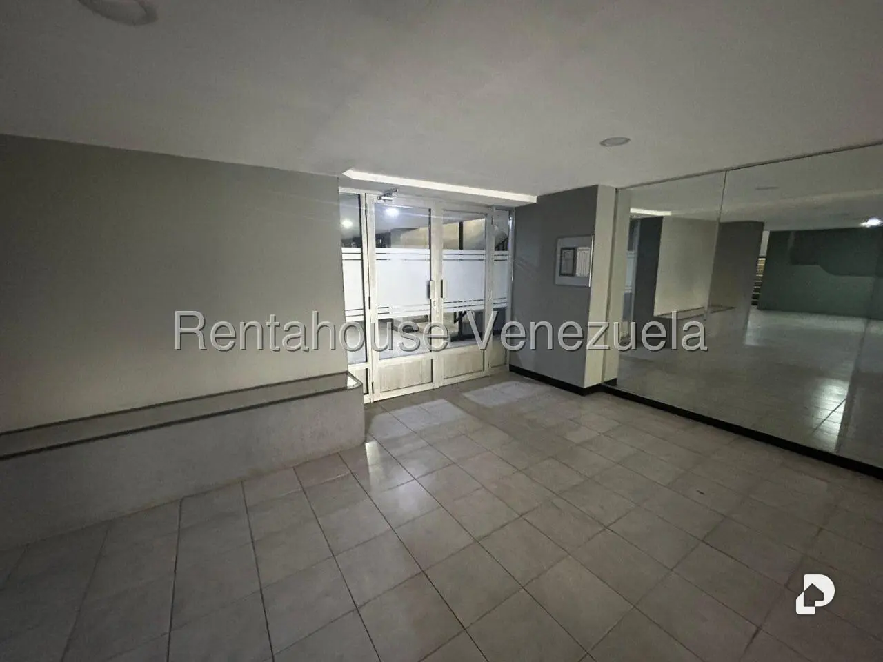 Apartamento en Terrazas del Ávila, Caracas – 25