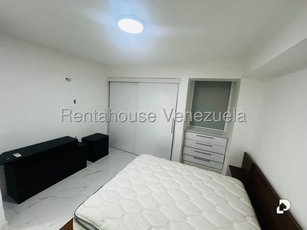 Apartamento en Terrazas del Ávila, Caracas – 14