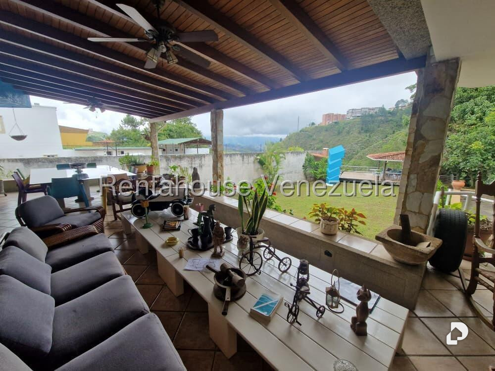 House in Lomas de La Lagunita, Caracas – 10