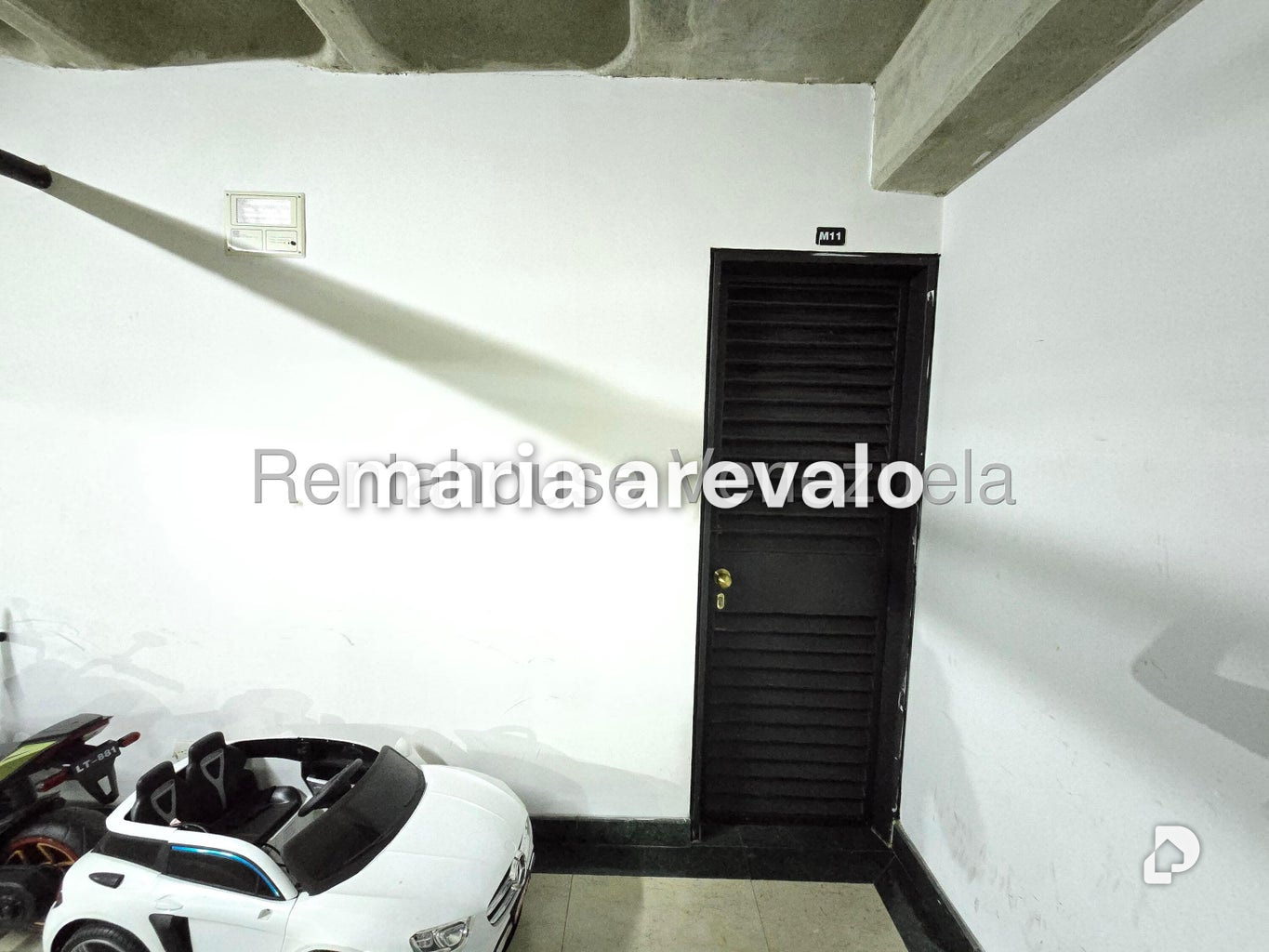 Apartamento en Campo Alegre, Caracas – 28
