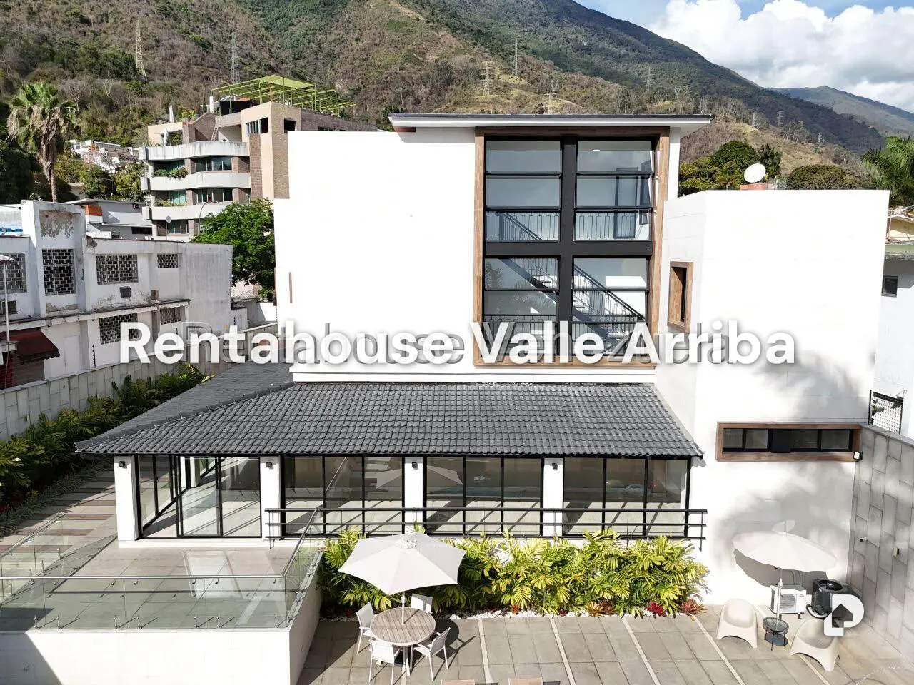 Casa en Altamira, Caracas – 6