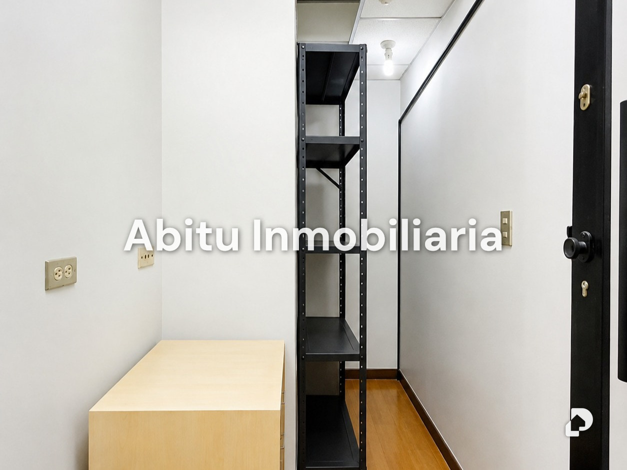 Oficina en Chacao, Caracas – 18