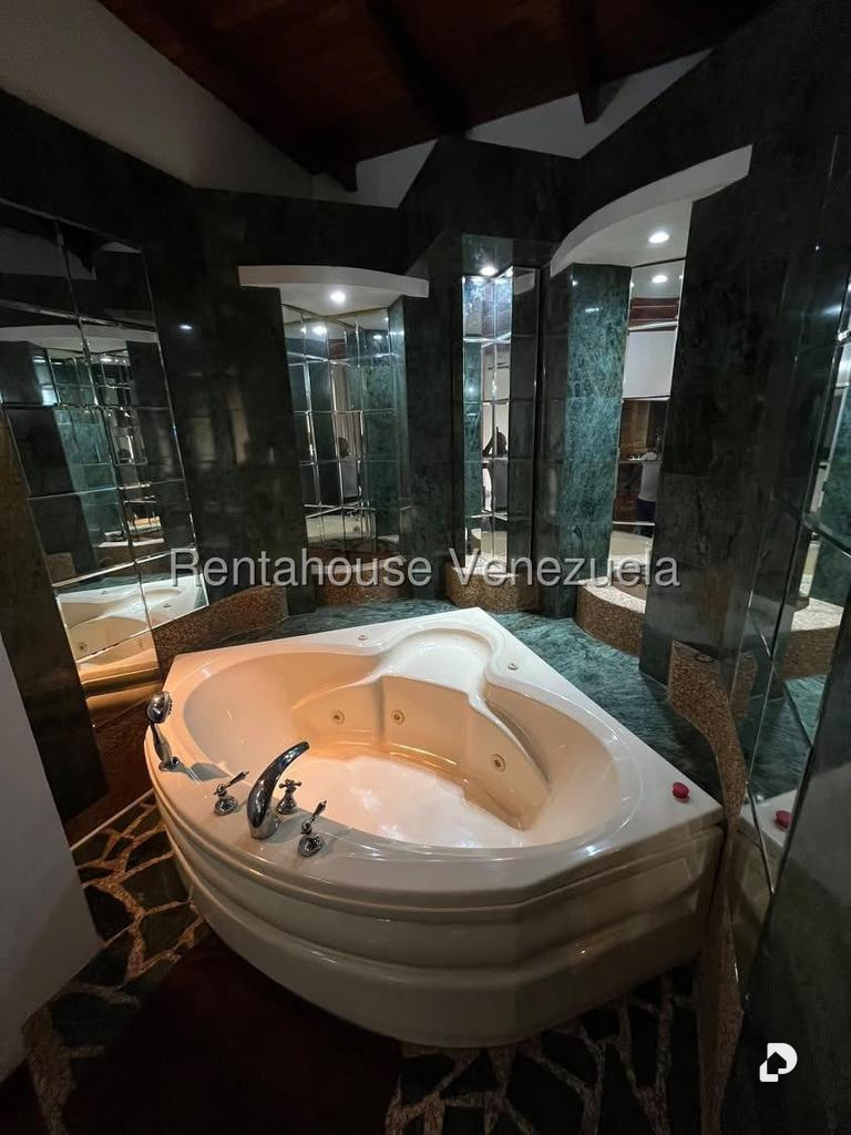 Apartamento en Terrazas del Ávila, Caracas – 22
