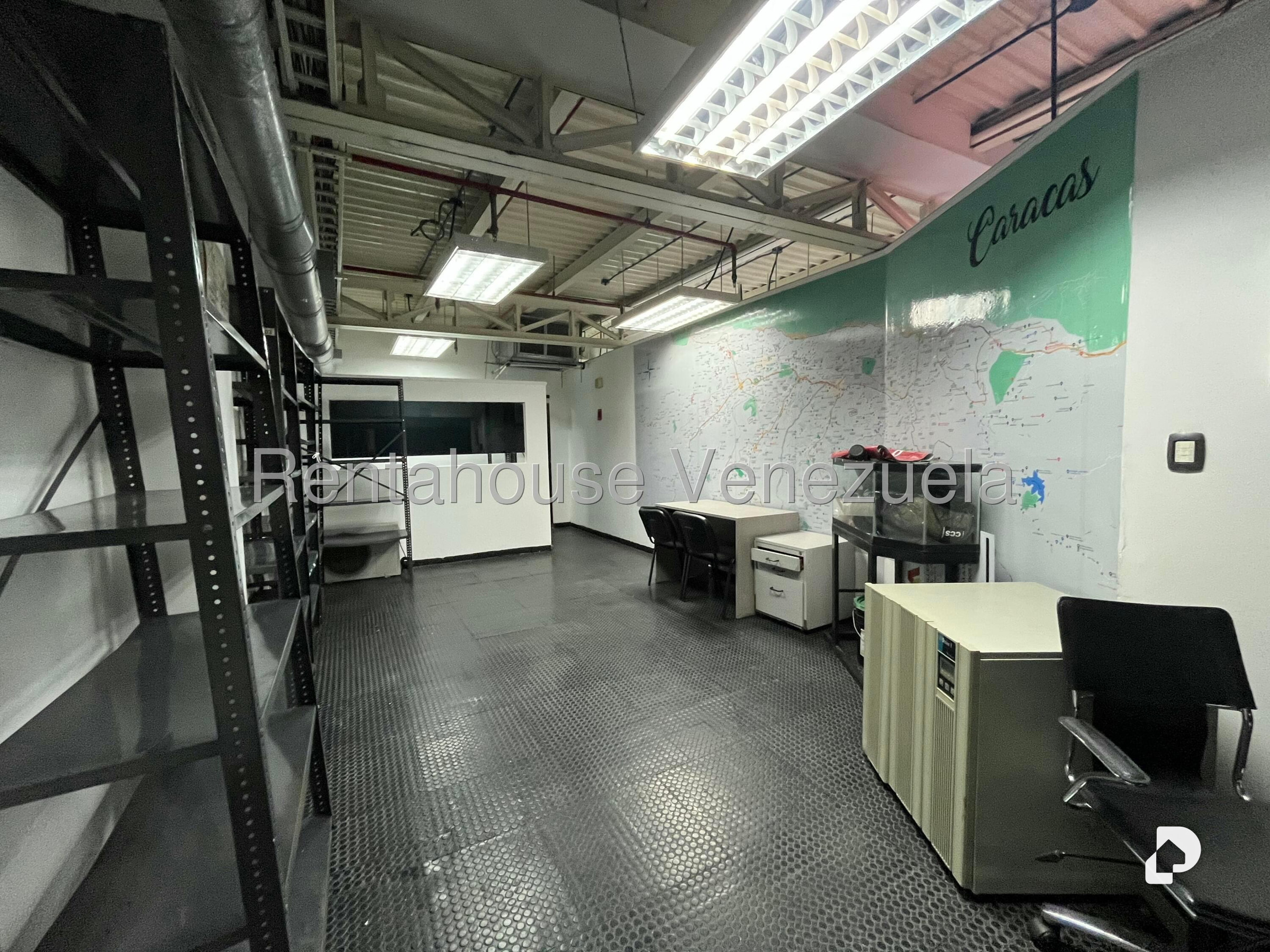 Oficina en La Campiña, Caracas – 17