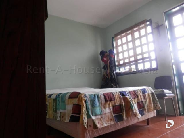 Casa en El Hatillo, Caracas – 19