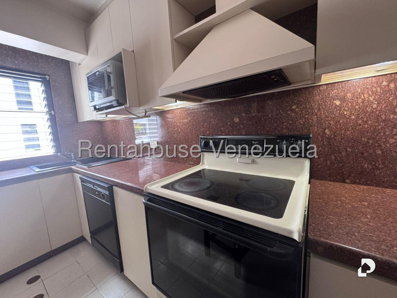 Apartamento en El Cigarral, Caracas – 25
