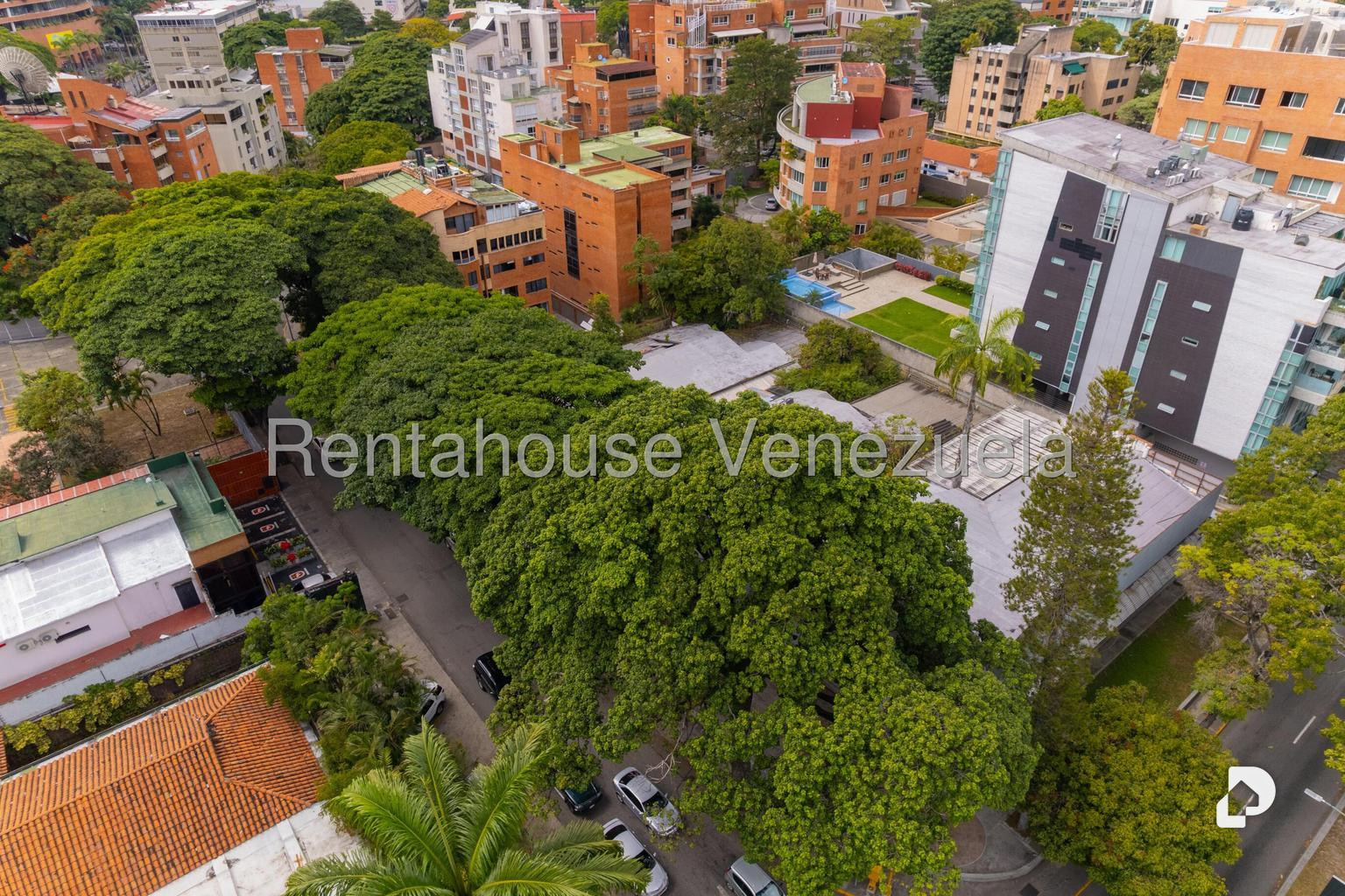 Casa en La Castellana, Caracas – 7