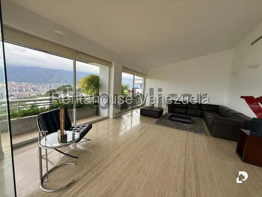 Apartamento en Lomas del Mirador, Caracas – 2