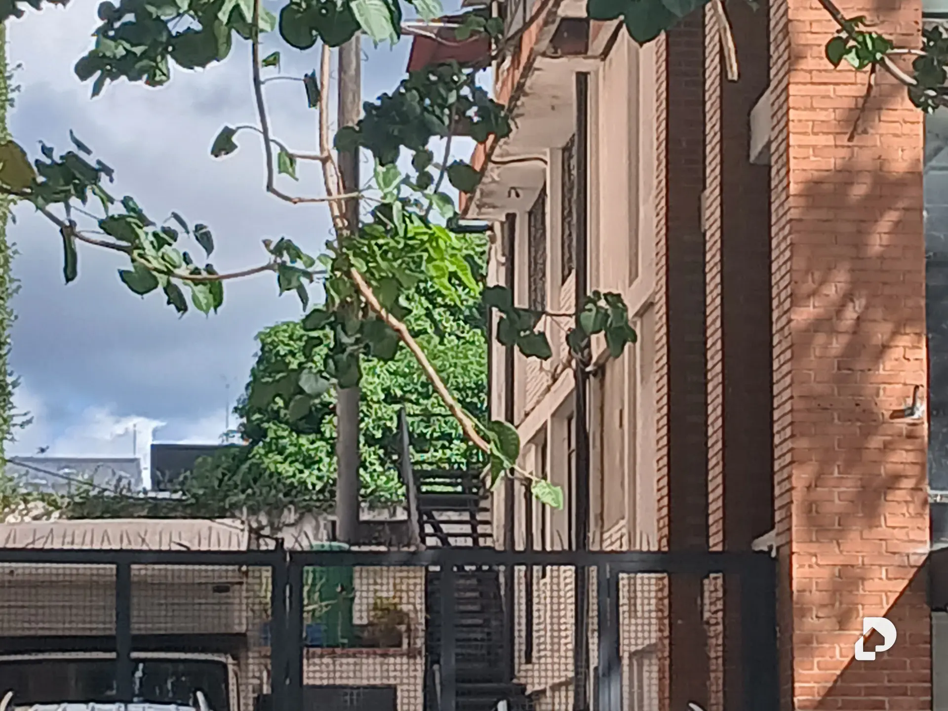 Edificio en Las Mercedes, Caracas – 3
