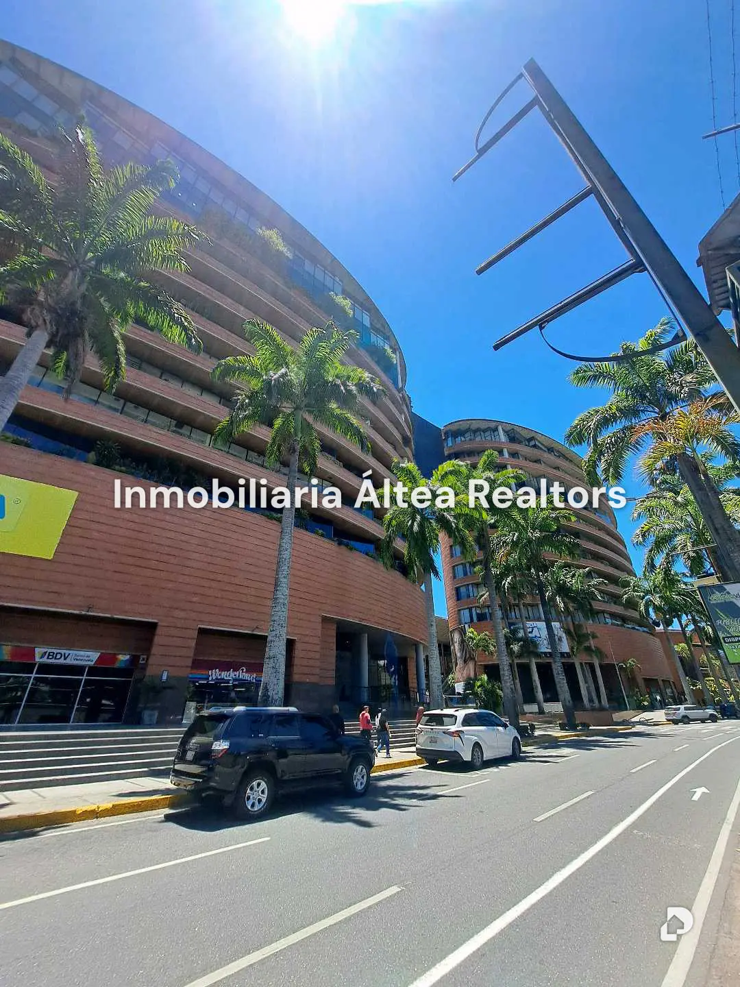 Local comercial en La Castellana, Caracas
