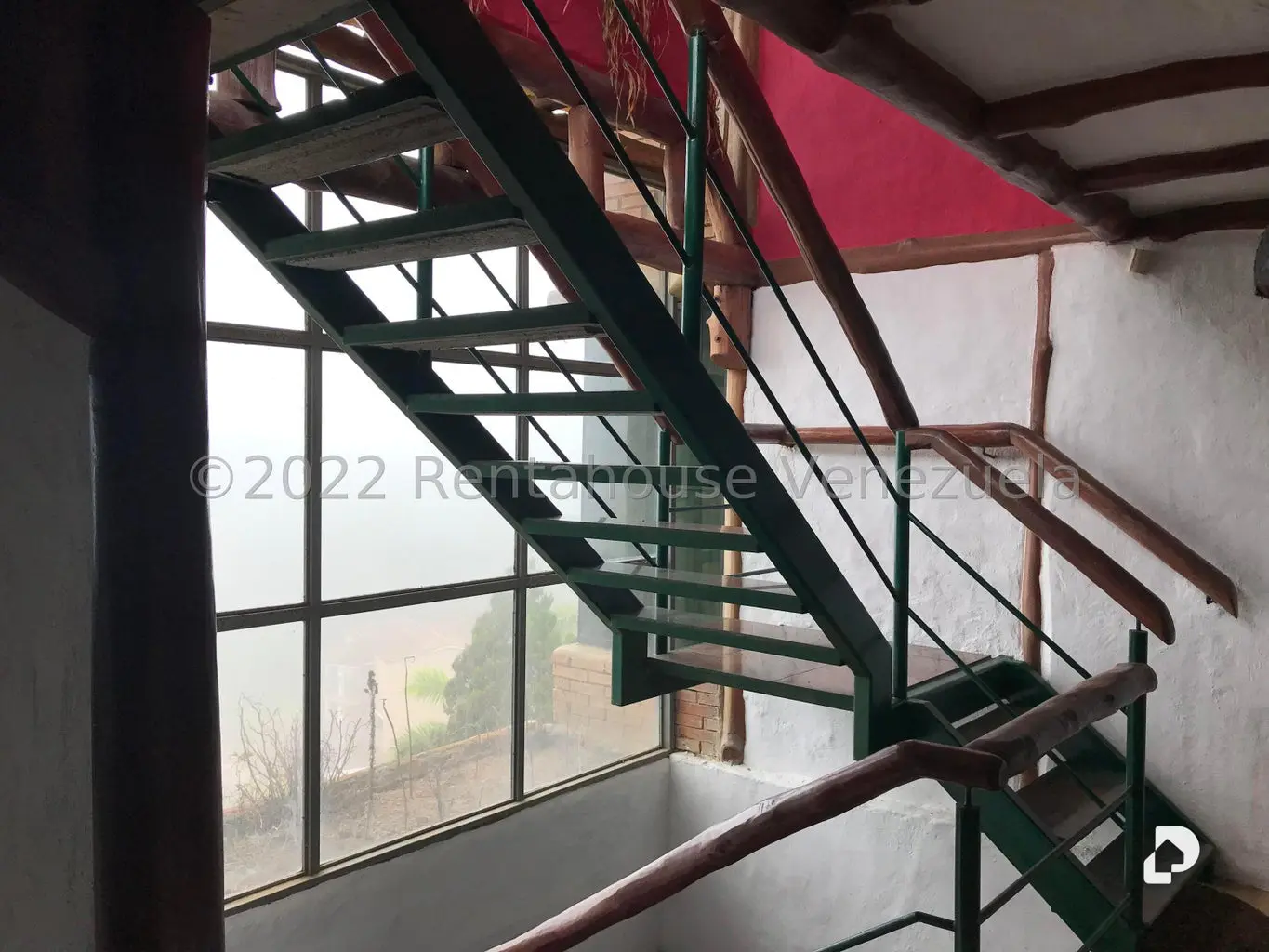 Casa en Oripoto, Caracas – 8