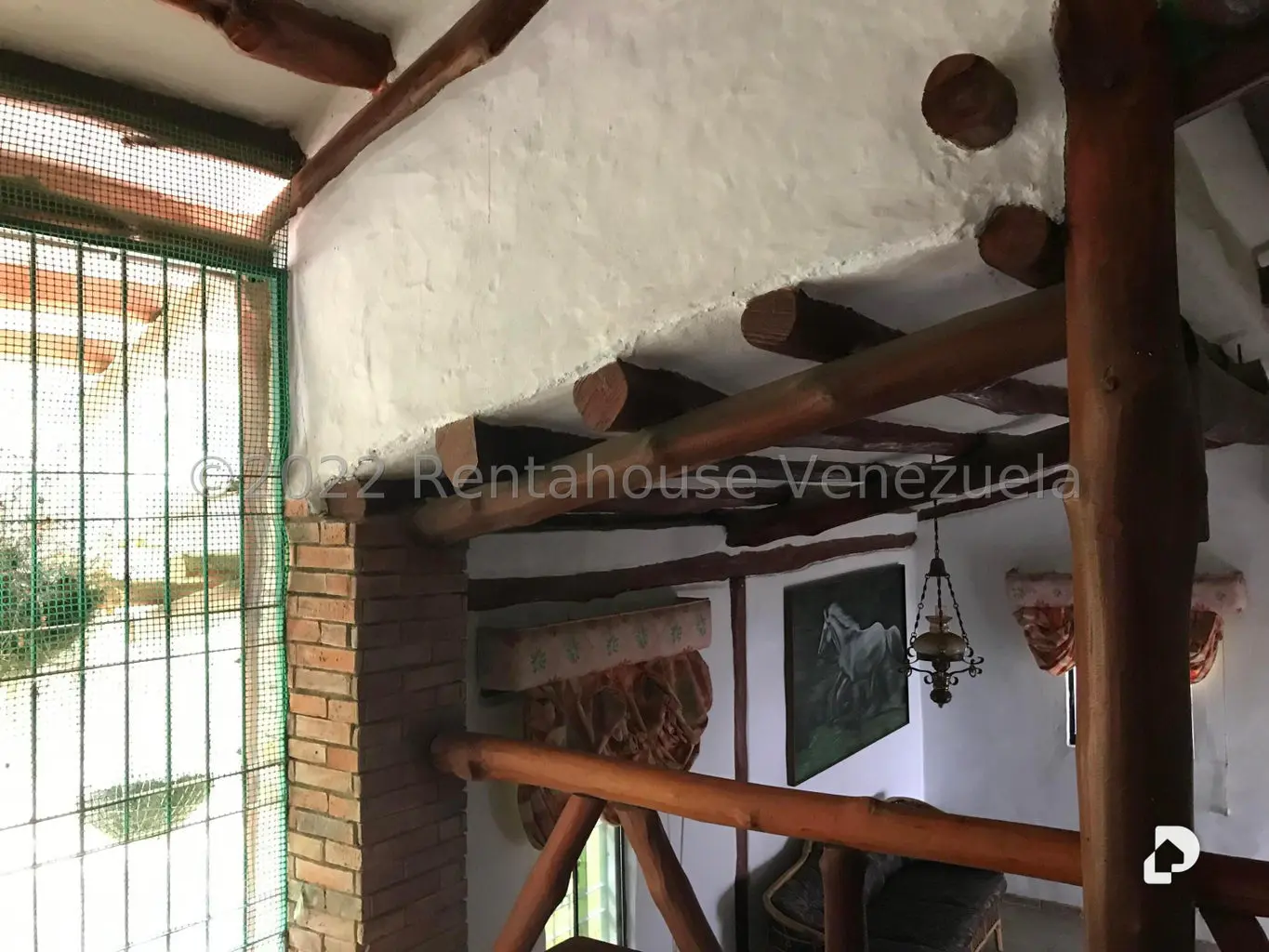 Casa en Oripoto, Caracas – 17