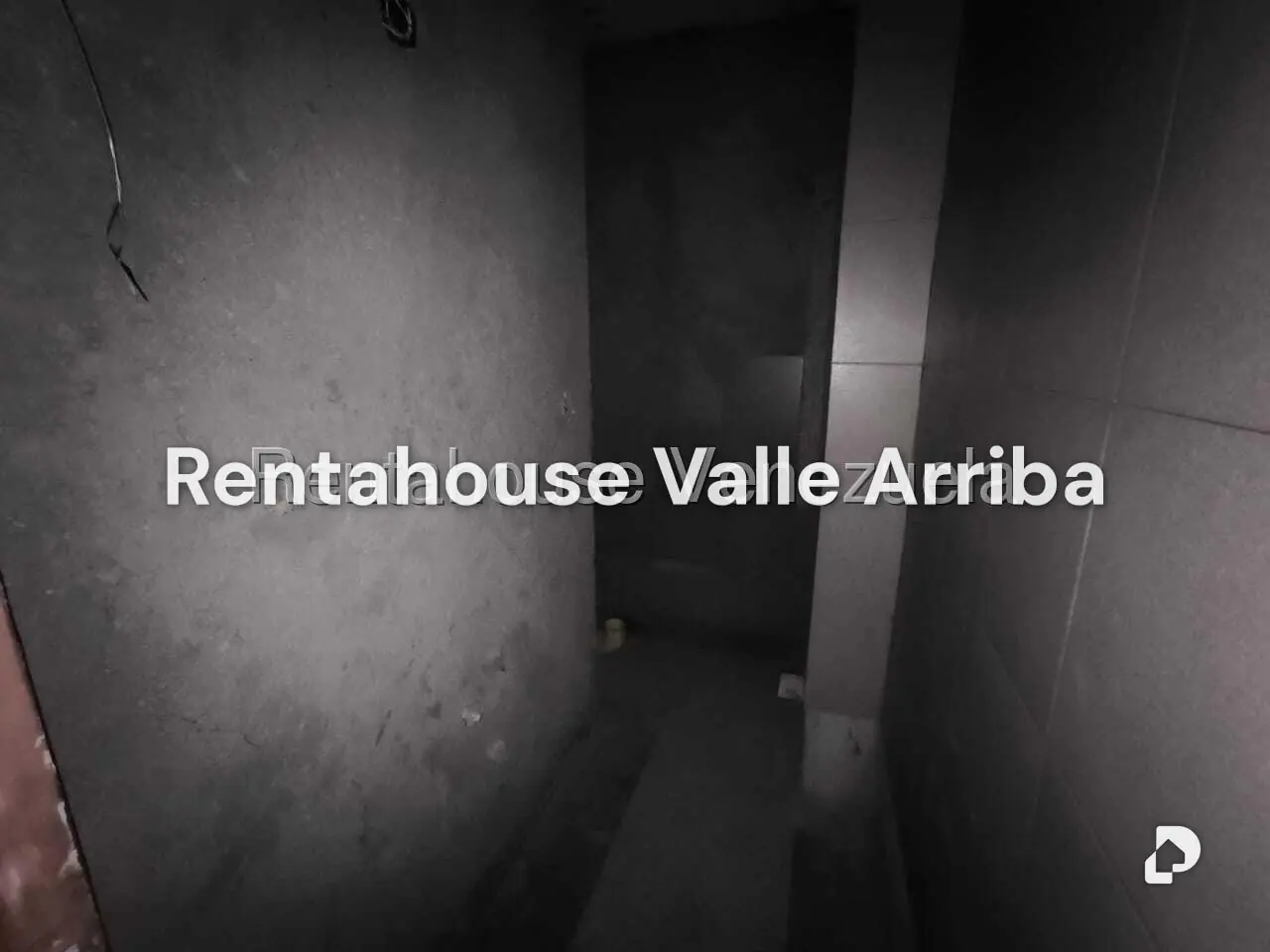 Apartamento en Altamira, Caracas – 11