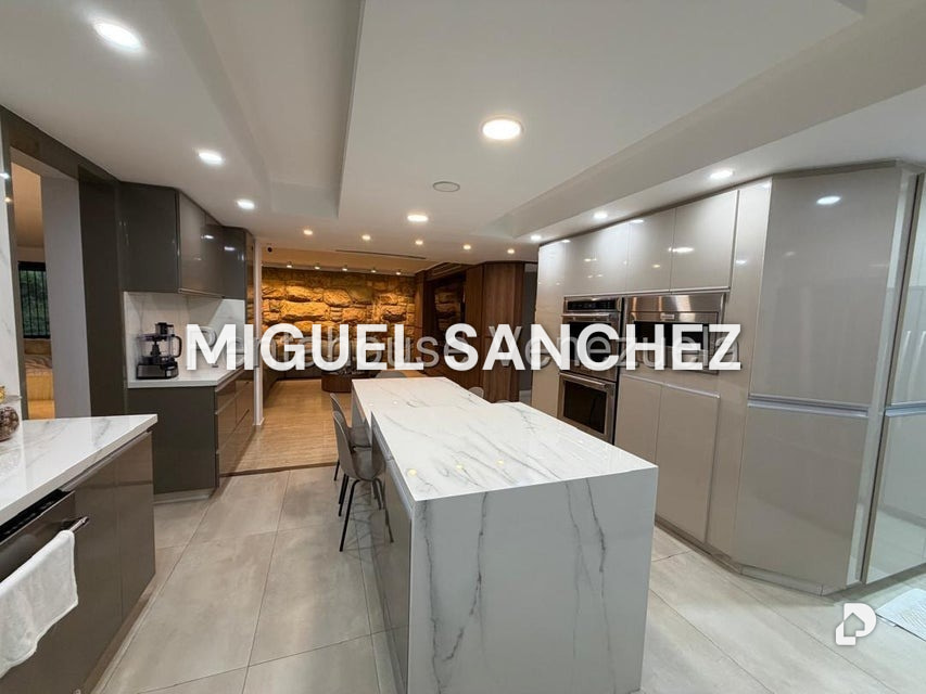 Apartamento en La Castellana, Caracas – 7