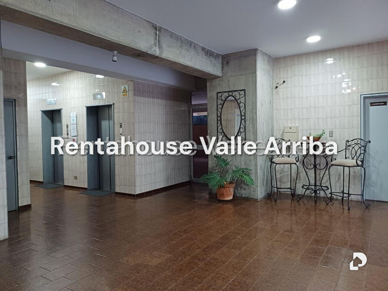 Apartamento en El Cafetal, Caracas – 2