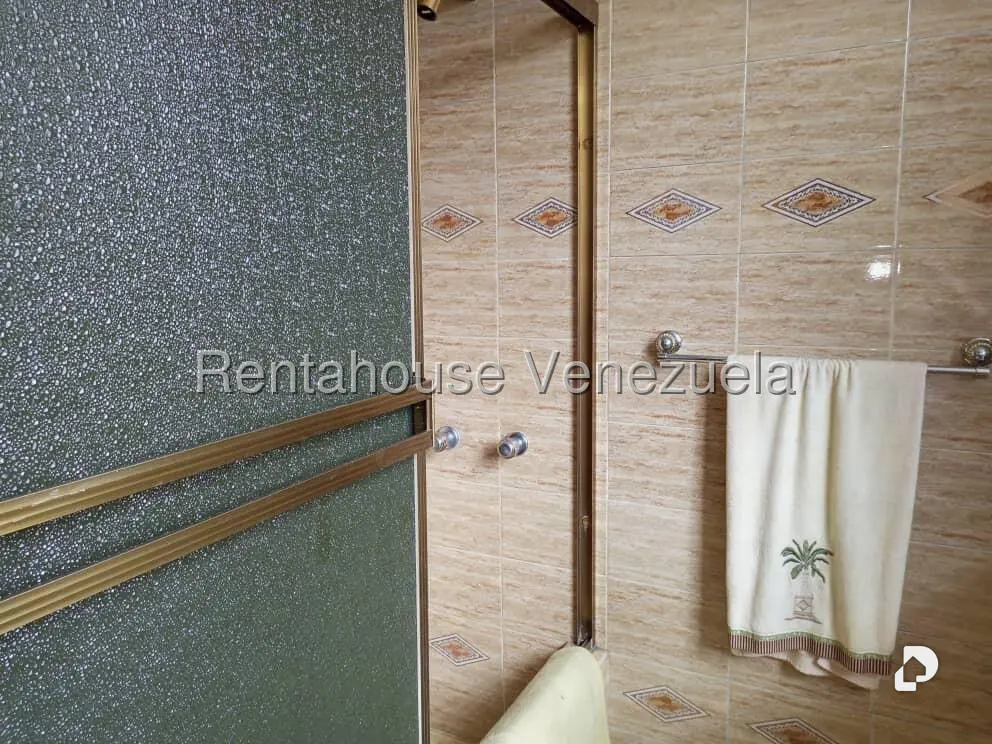 Apartamento en El Recreo, Caracas – 12