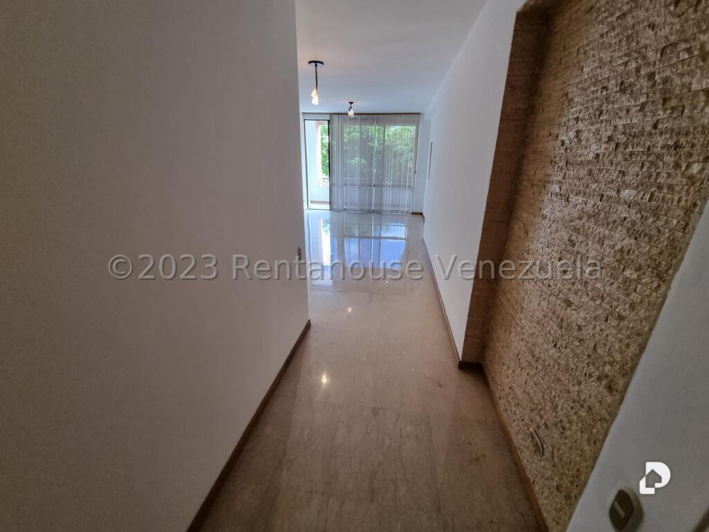 Apartamento en Campo Alegre, Caracas – 22