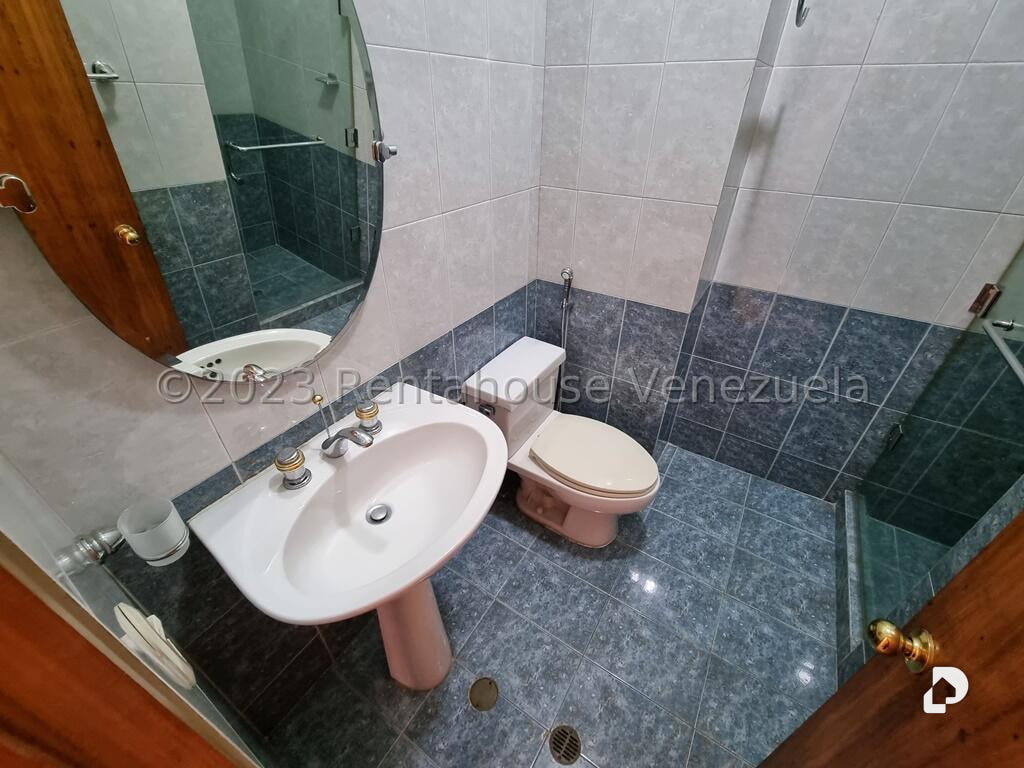 Apartamento en Campo Alegre, Caracas – 19