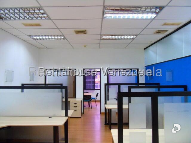 Oficina en Boleíta Norte, Caracas – 13