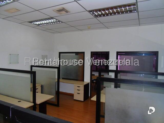 Oficina en Boleíta Norte, Caracas – 17