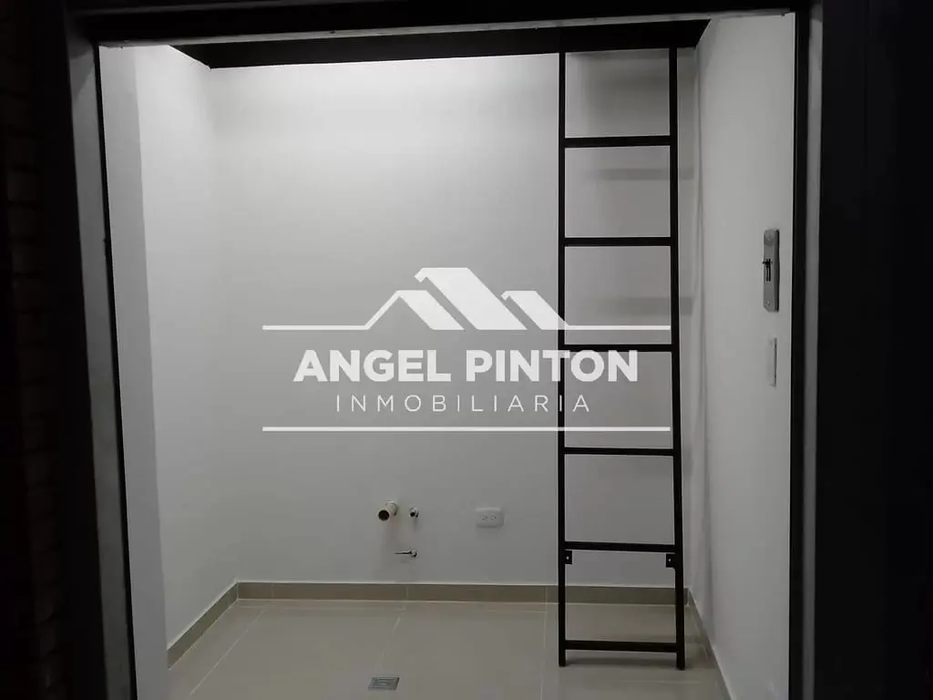 Commercial space in Maracaibo - 1