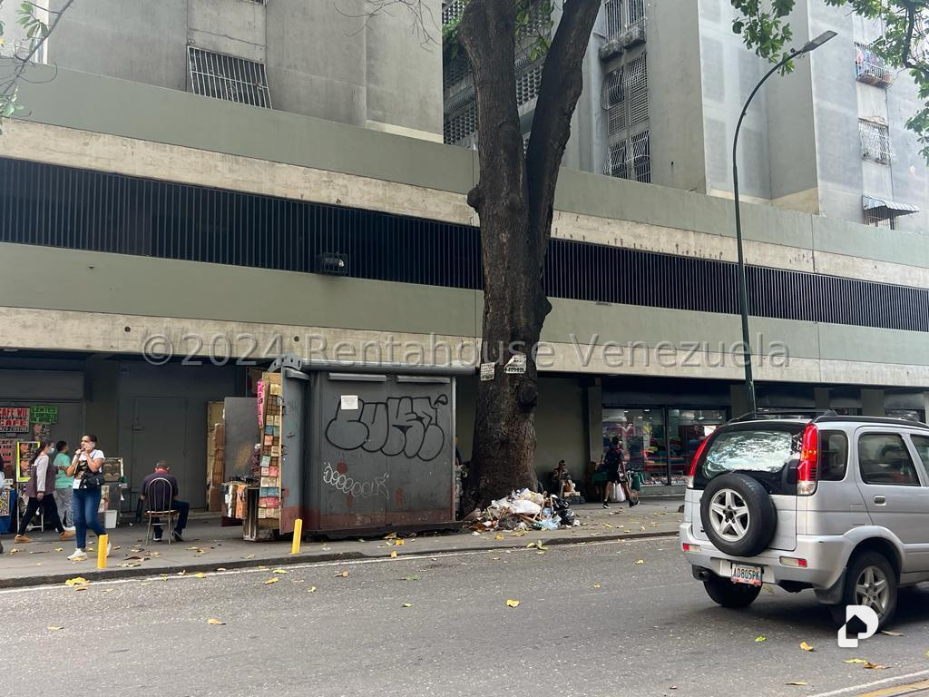 Local comercial en Parroquia La Candelaria, Caracas