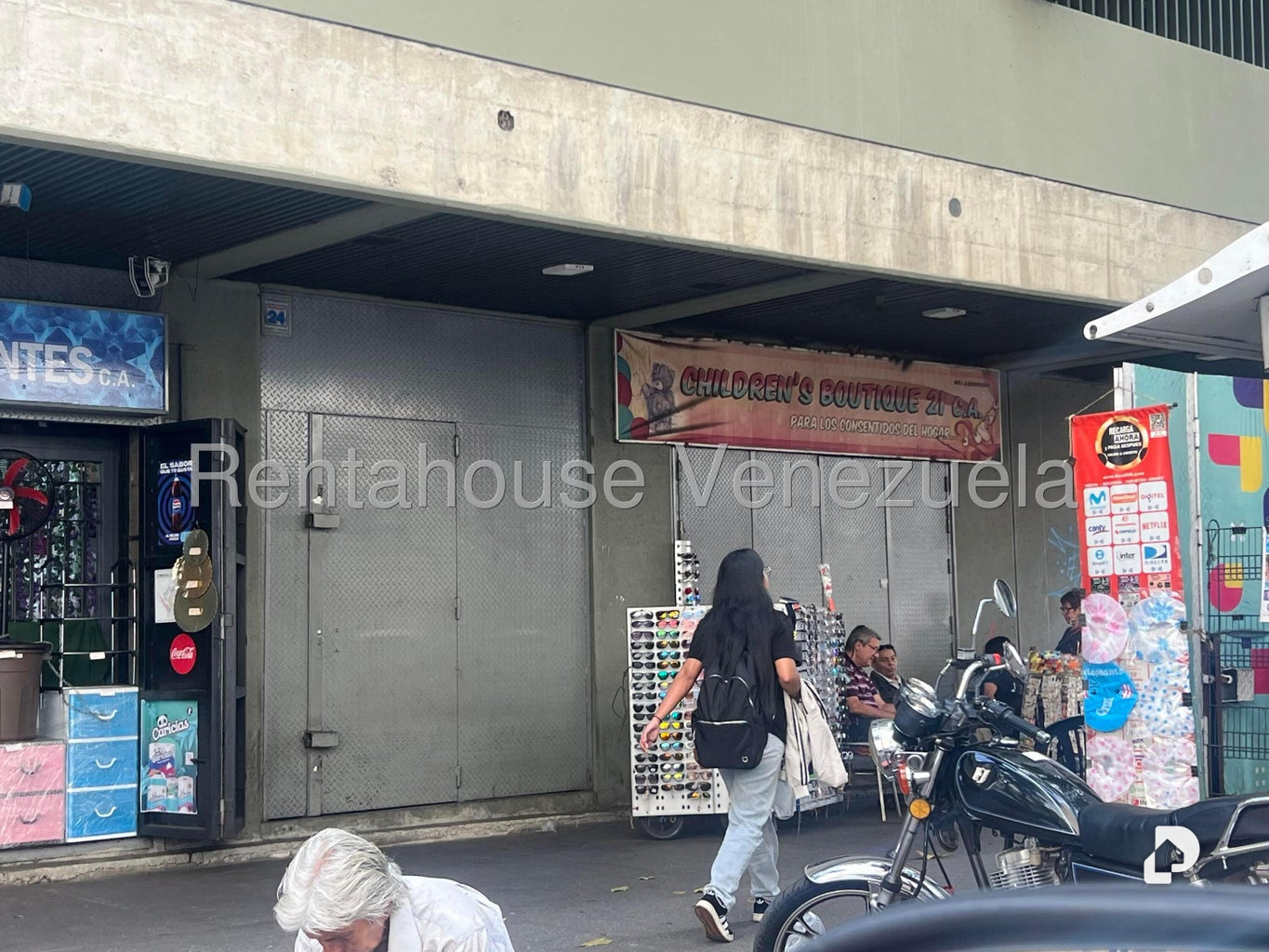 Local comercial en Parroquia La Candelaria, Caracas