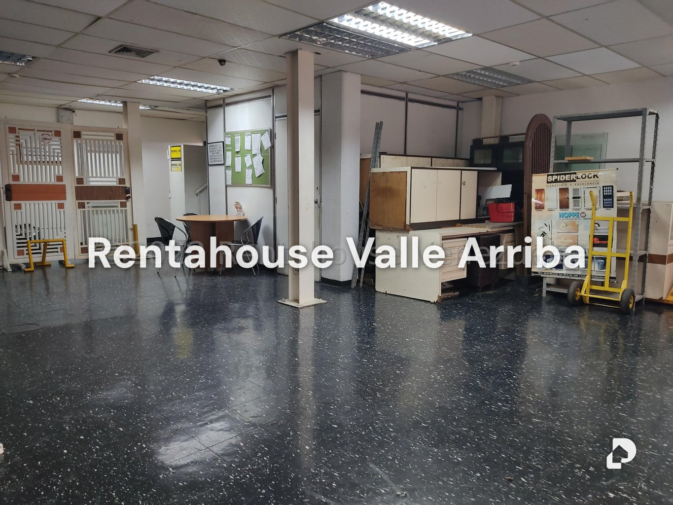 Local comercial en Parroquia Altagracia, Caracas – 2