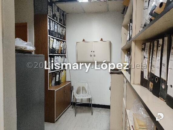 Local comercial en Parroquia Altagracia, Caracas – 8