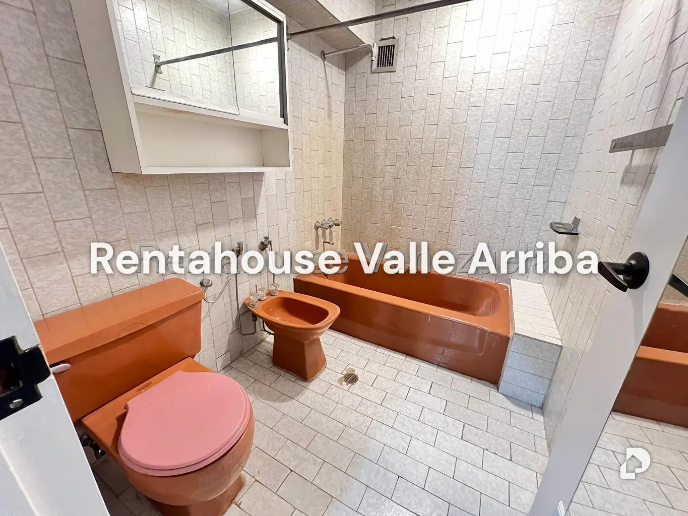 Apartamento en Campo Alegre, Caracas – 16