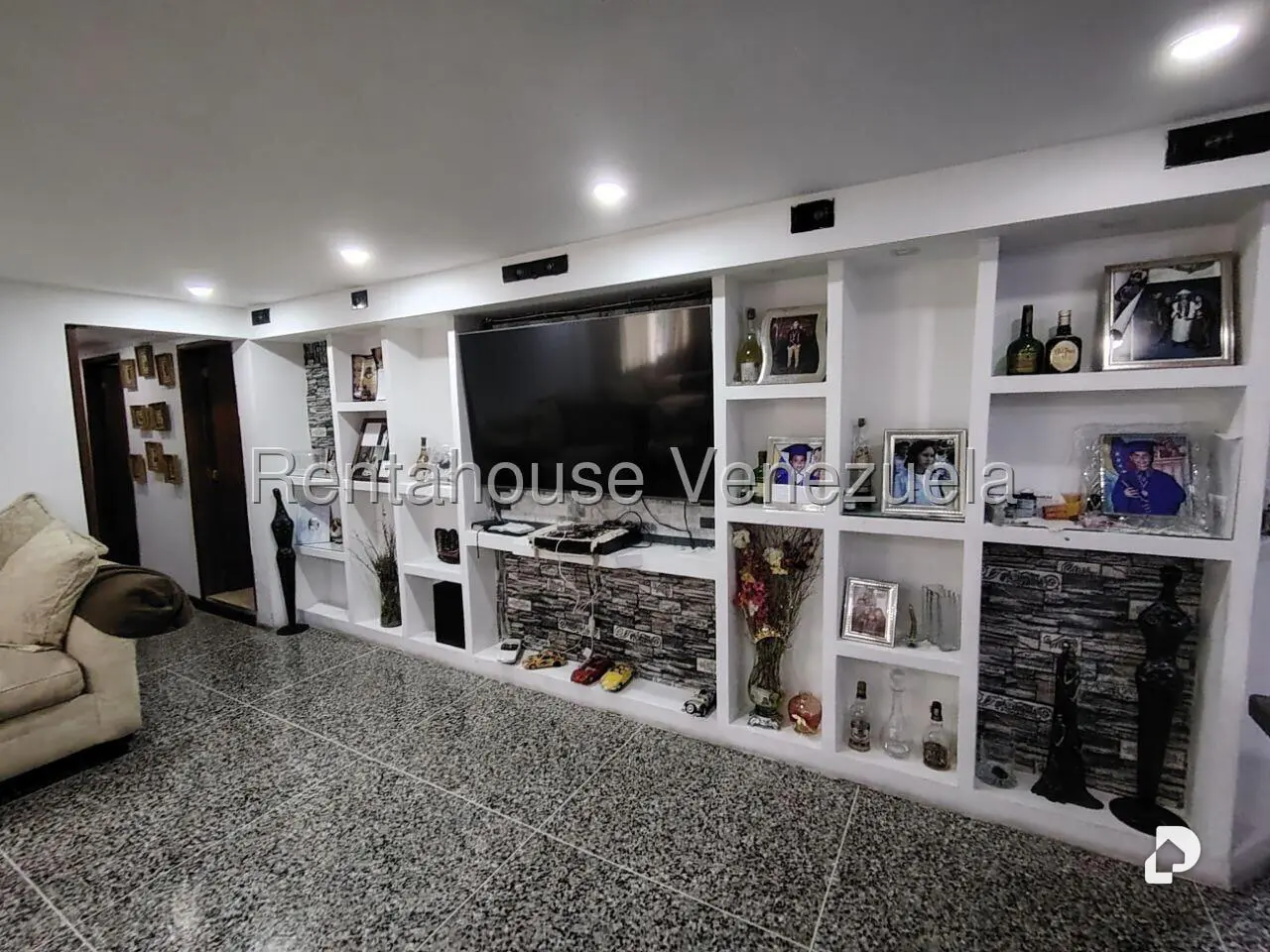 Penthouse in Colinas de Vista Alegre, Caracas – 17