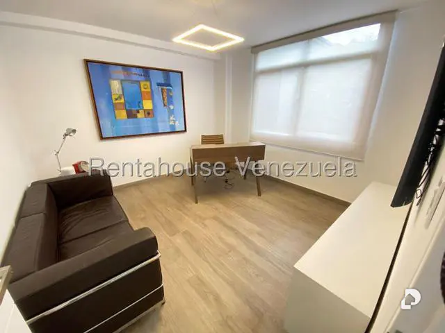 Casa en Colinas de Tamanaco, Caracas – 16