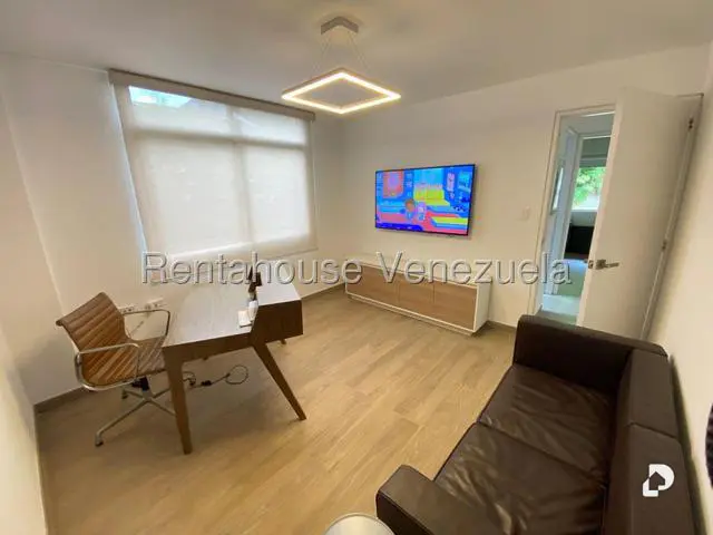Casa en Colinas de Tamanaco, Caracas – 15