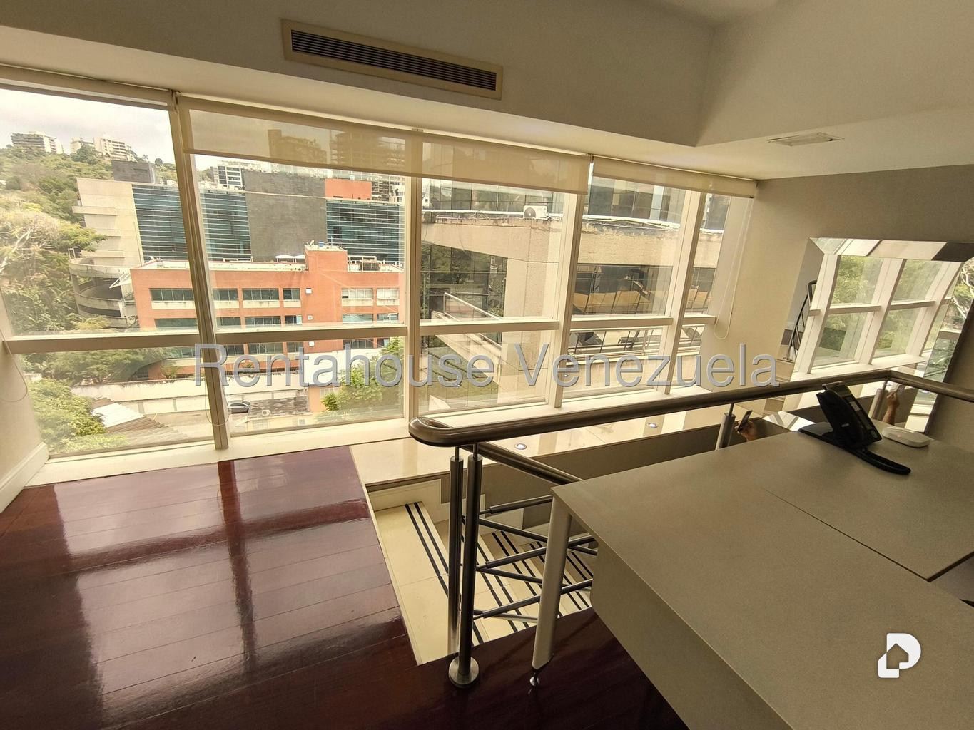 Oficina en Las Mercedes, Caracas – 20