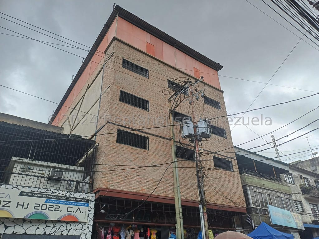 Local comercial en Antímano, Caracas - 1