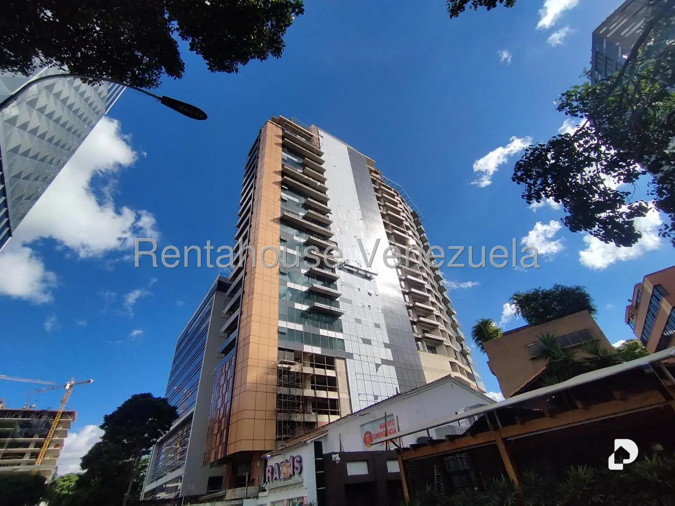 Apartamento en Las Mercedes, Caracas – 2
