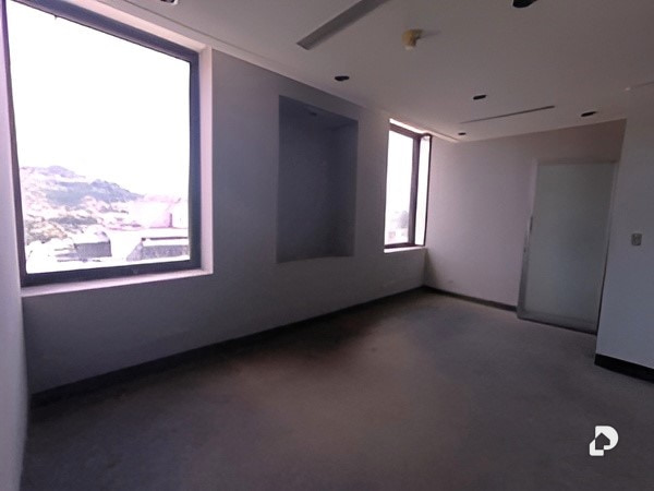 Office in Prados del Este, Caracas – 10