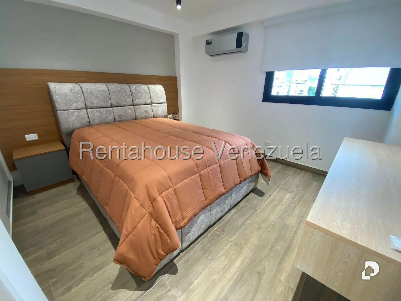Apartamento en Altamira, Caracas – 28