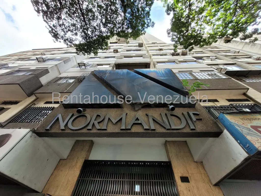 Local comercial en Caracas - 1