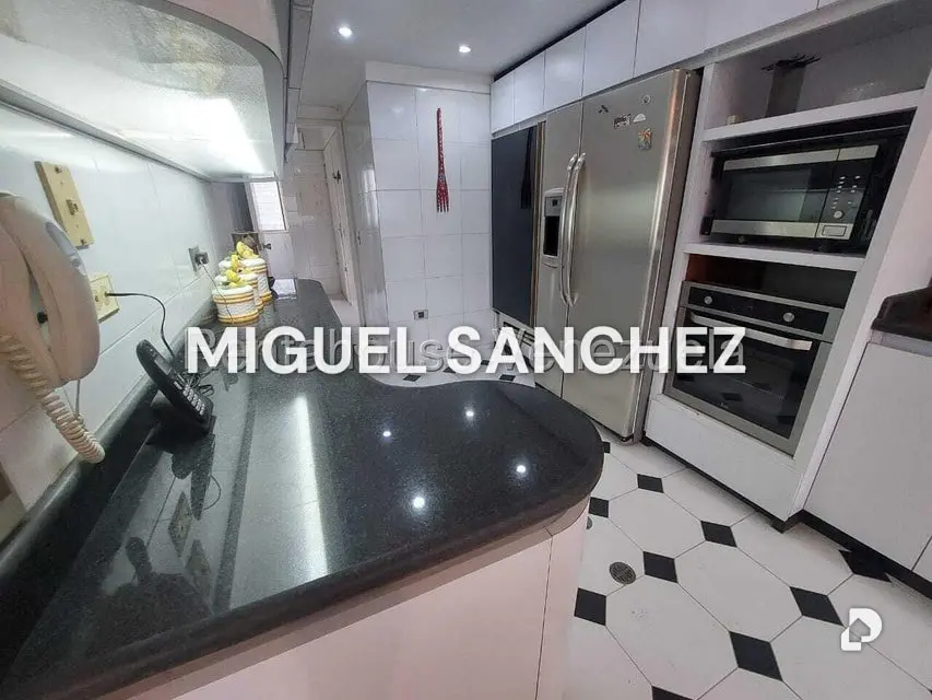 Apartamento en Los Naranjos (del Cafetal), Caracas – 10