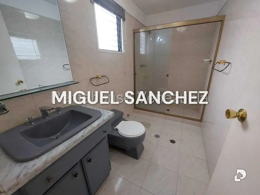 Apartamento en Los Naranjos (del Cafetal), Caracas – 23