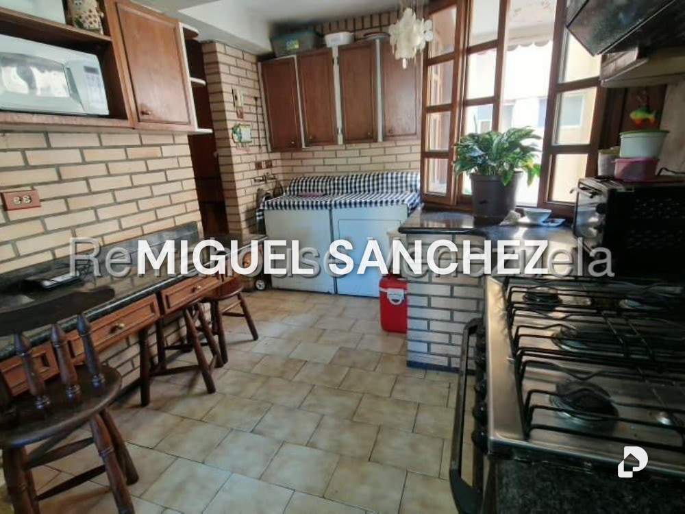 Apartamento en Santa Paula, Caracas – 13